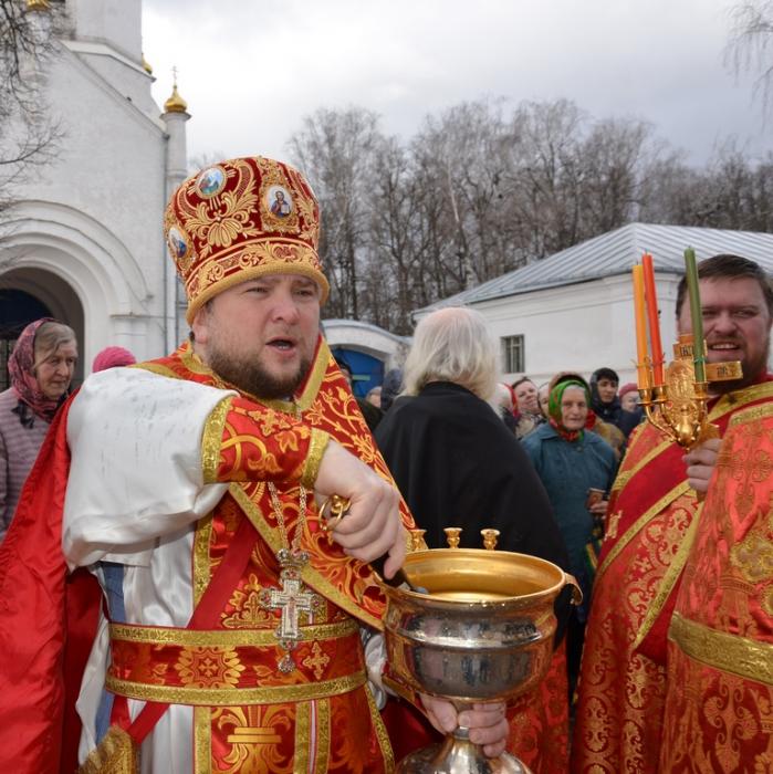 Осень в Царицыно Живоносный источник